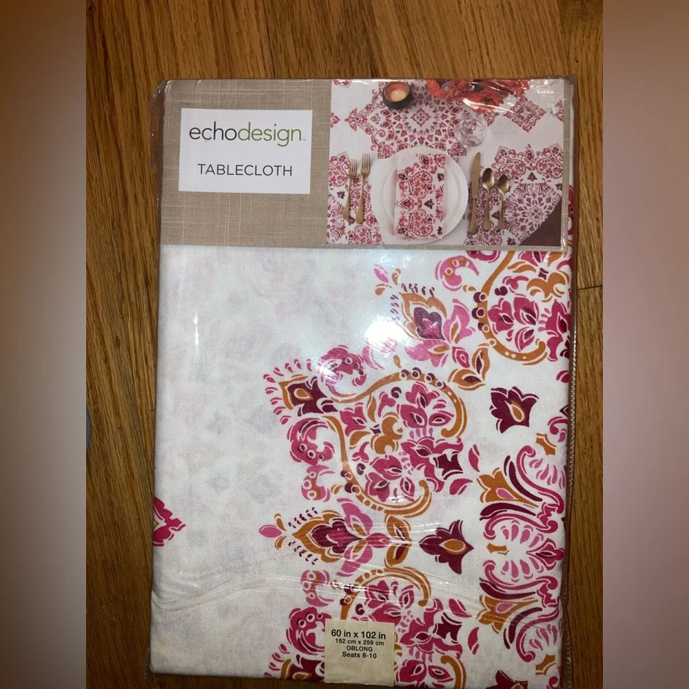 Echo Design Parvani Tablecloth Lillies Blue 60” x 84” - Fuchsia & White …